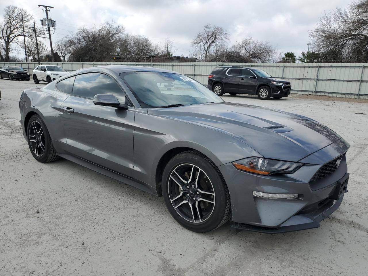 2022 Ford Mustang - Image 4