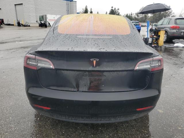  TESLA MODEL 3 2018 Czarny