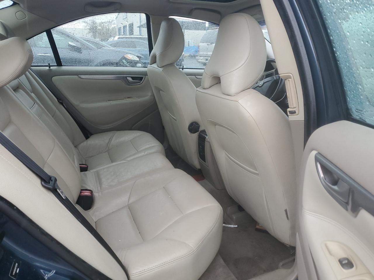 2009 Volvo S60 - Image 10