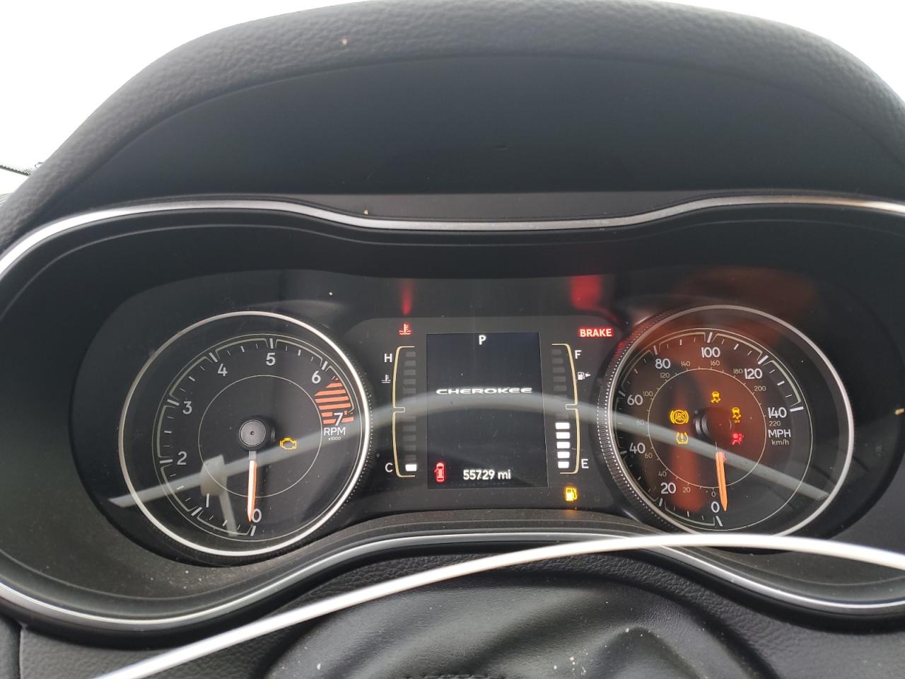 2020 Jeep Grand Cherokee - Image 9