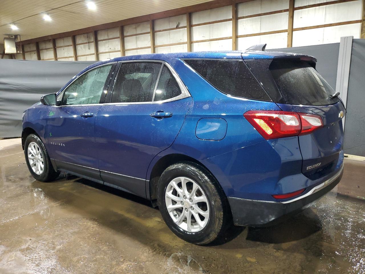 2020 Chevrolet Equinox - Image 2