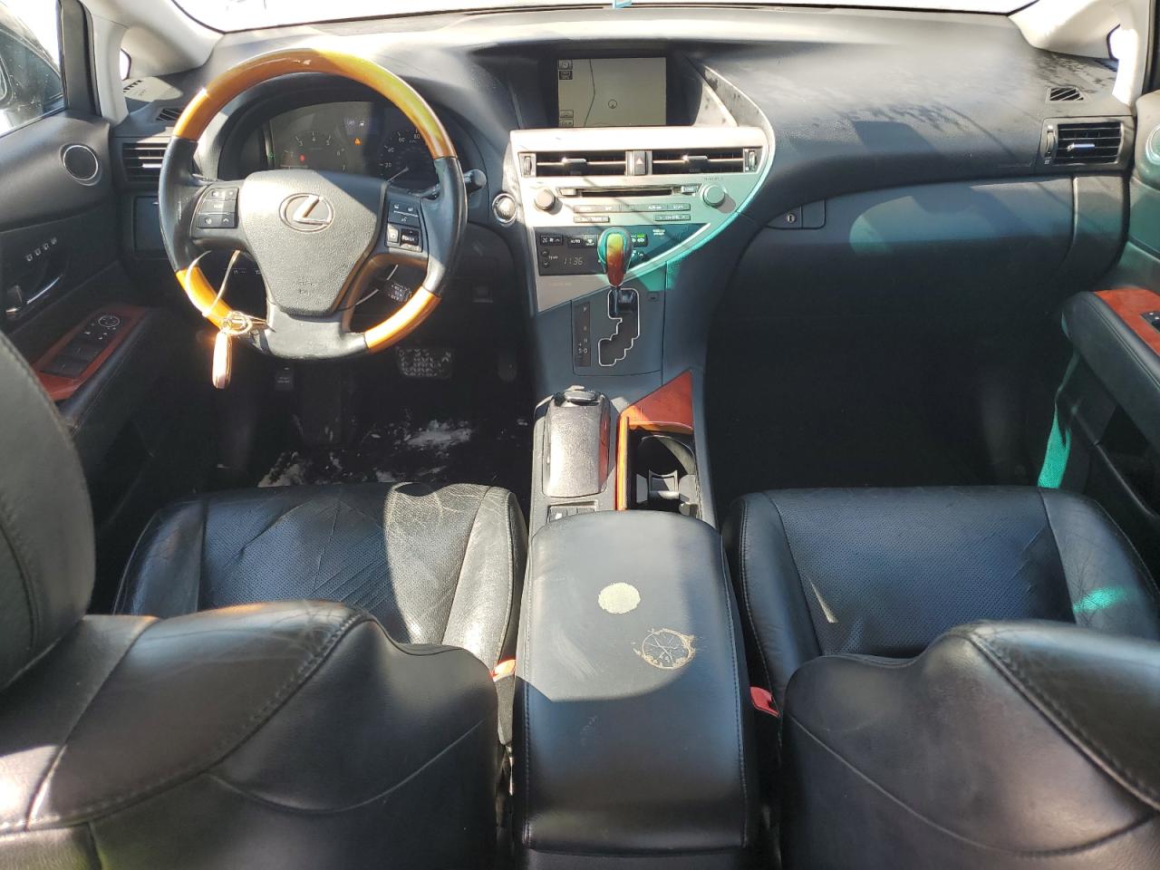2010 Lexus RX - Image 8