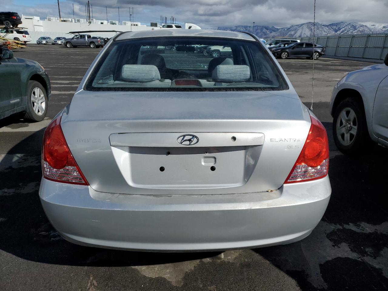 2006 Hyundai Elantra - Image 6