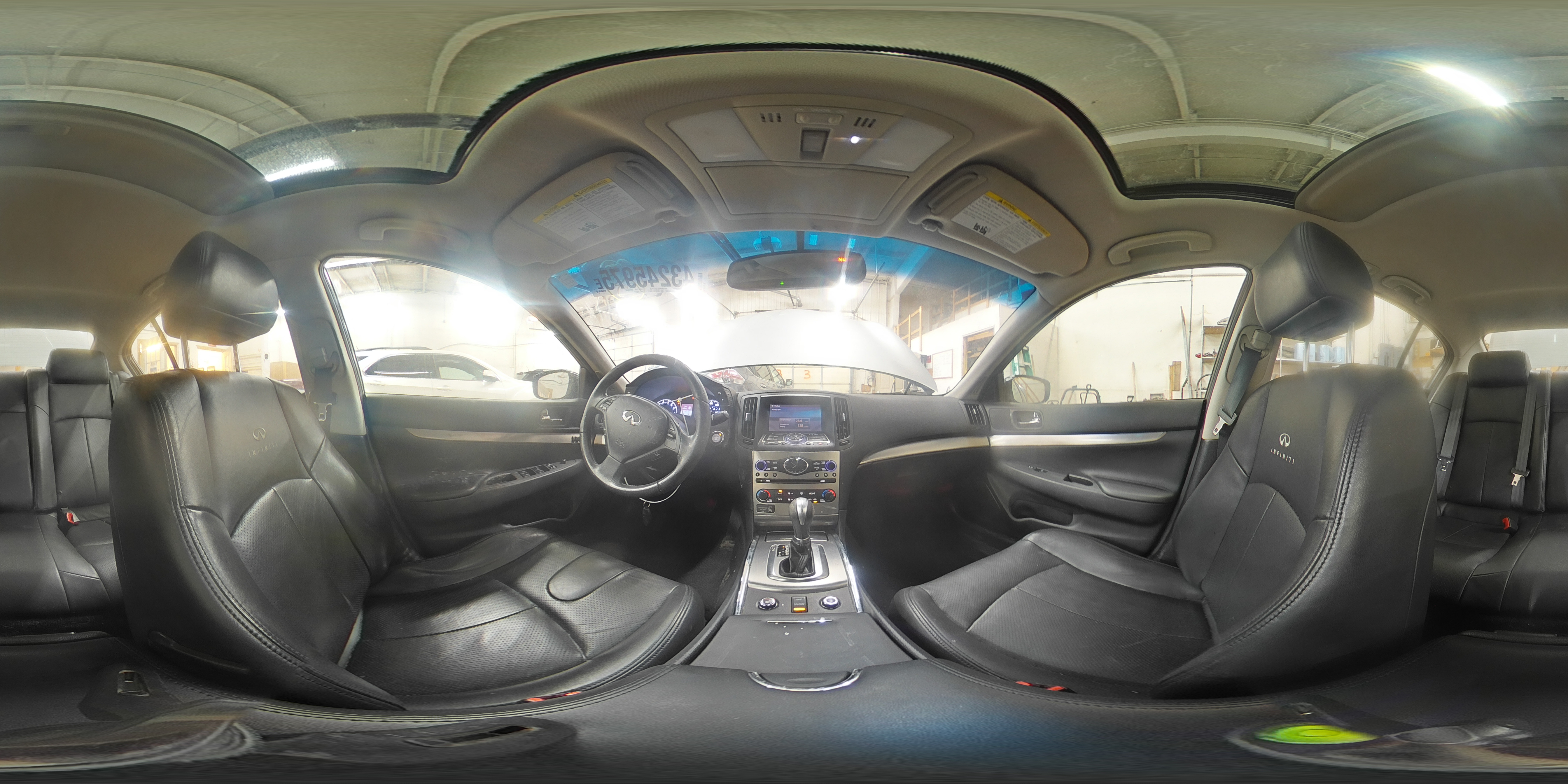 2013 Infiniti G - Image 12
