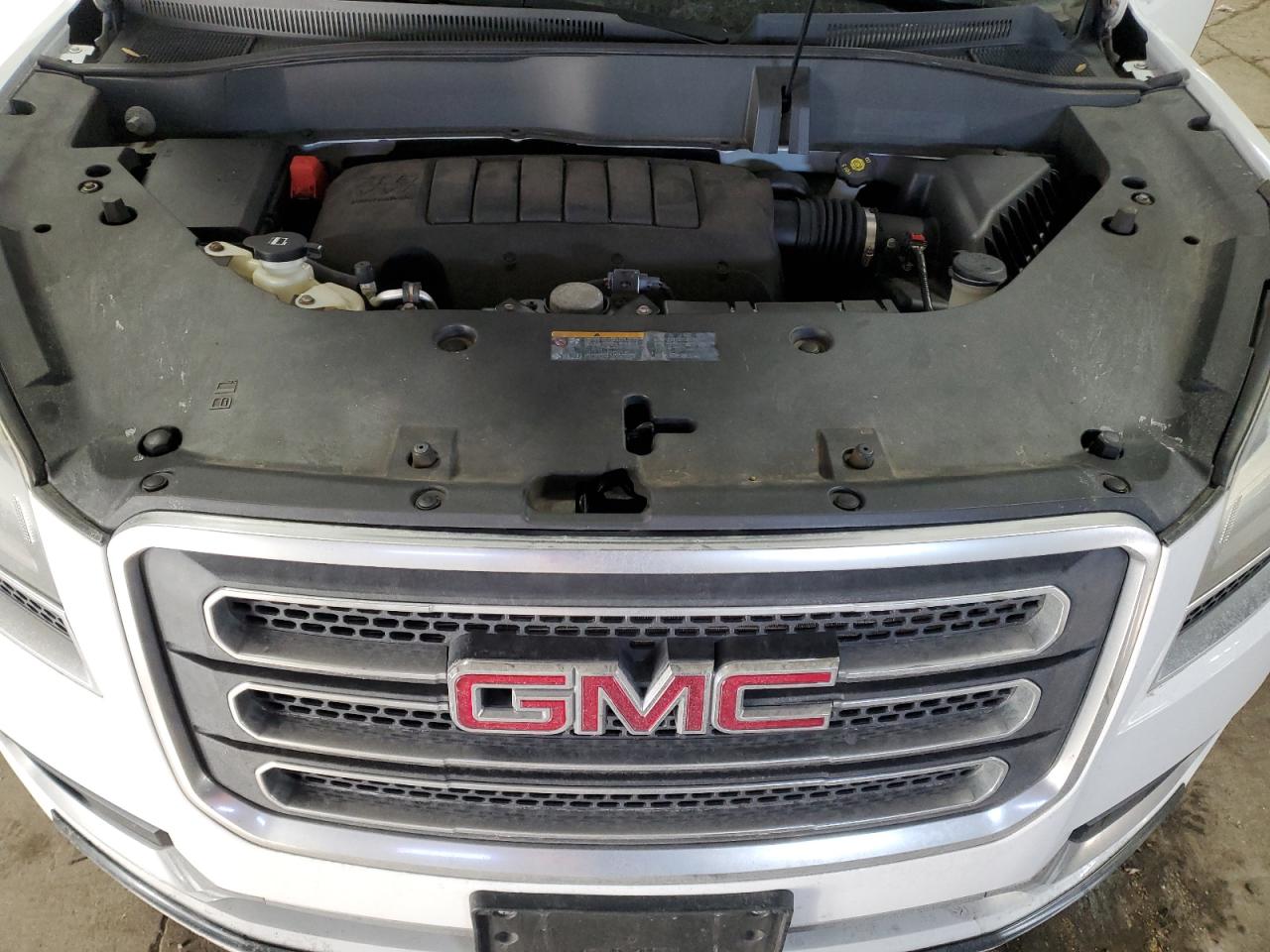 2016 GMC Acadia - Image 12