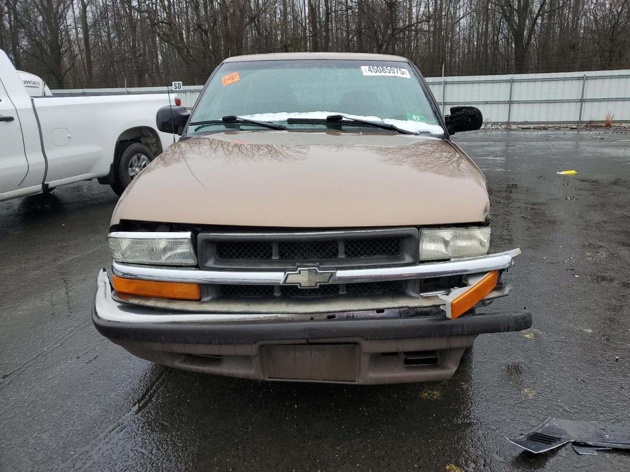 2002 Chevrolet S-10 Pickup - Image 5