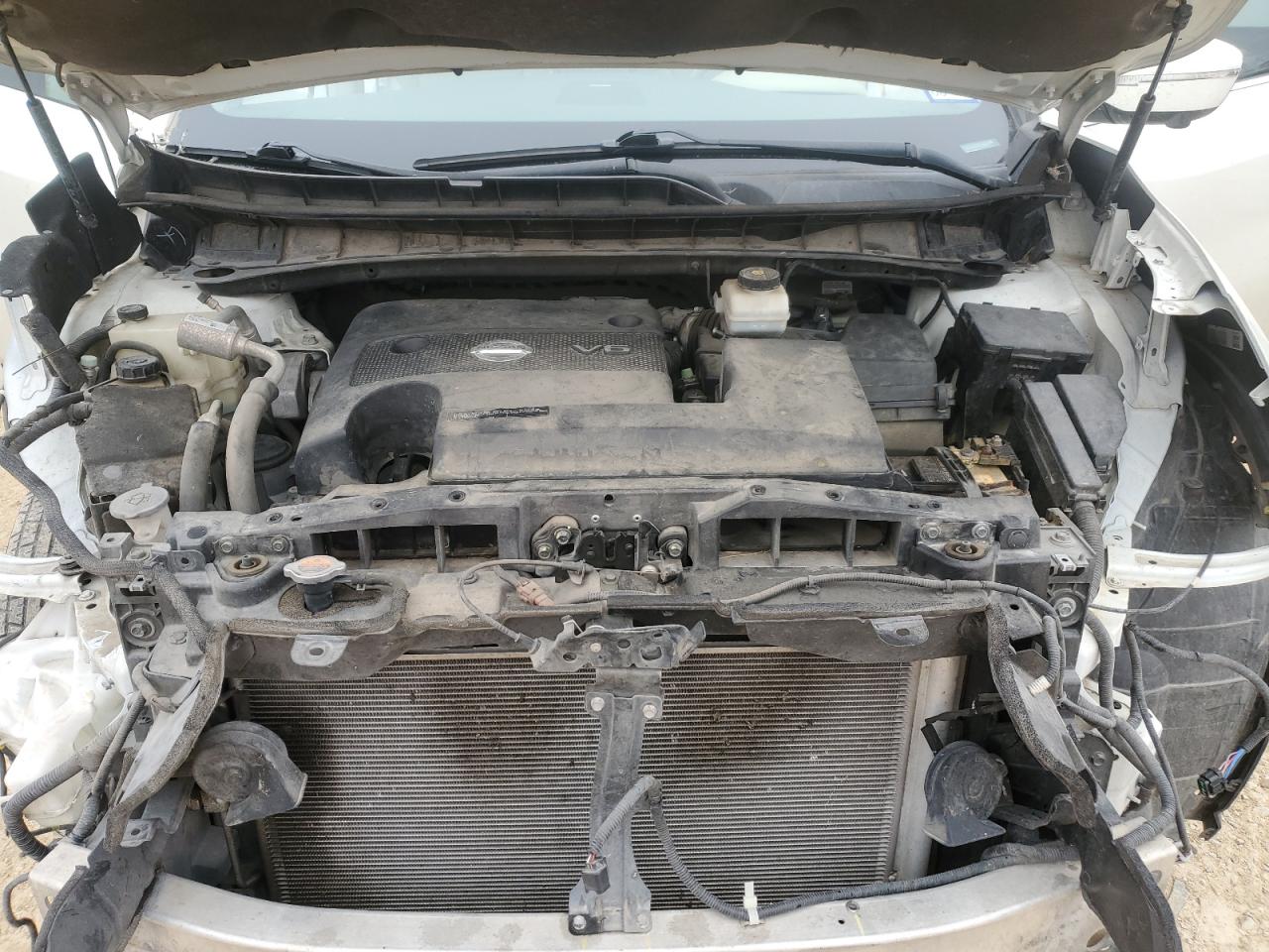 2015 Nissan Murano - Image 11