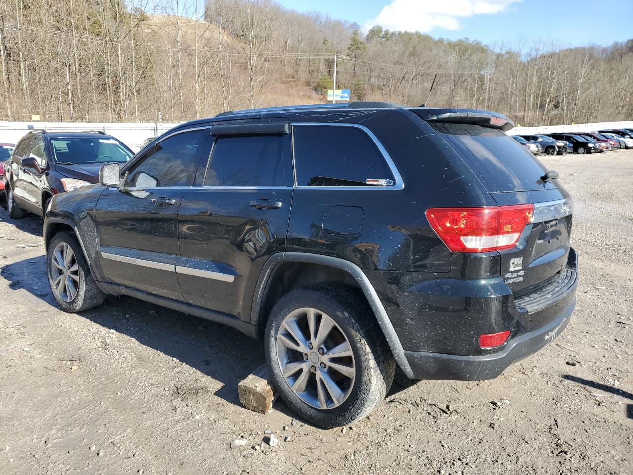 2013 Jeep Grand Cherokee - Image 2