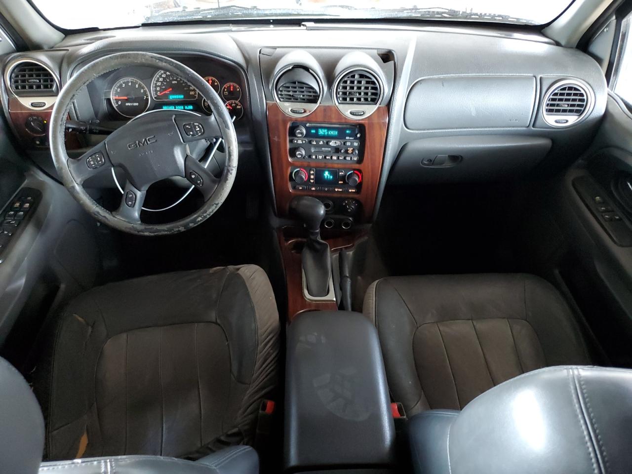 2002 GMC Envoy - Image 8