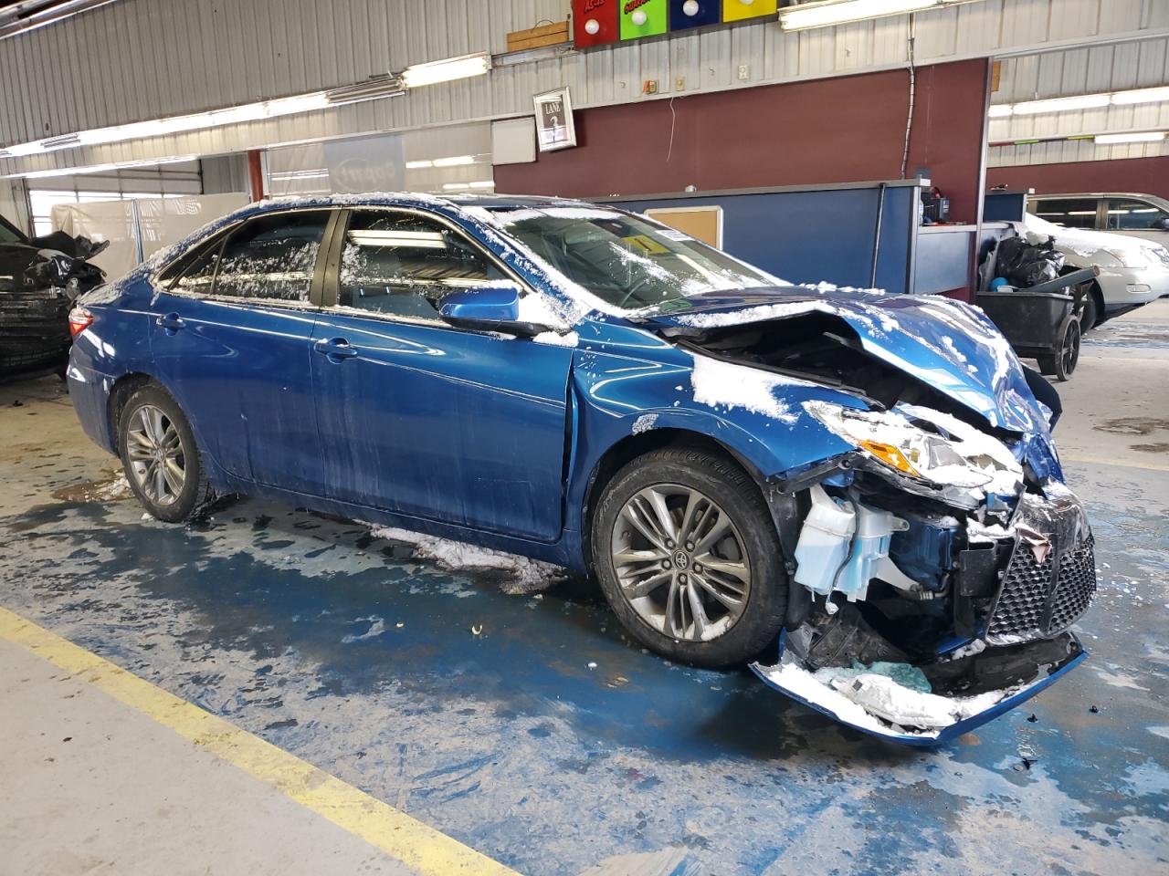 2017 Toyota Camry - Image 4
