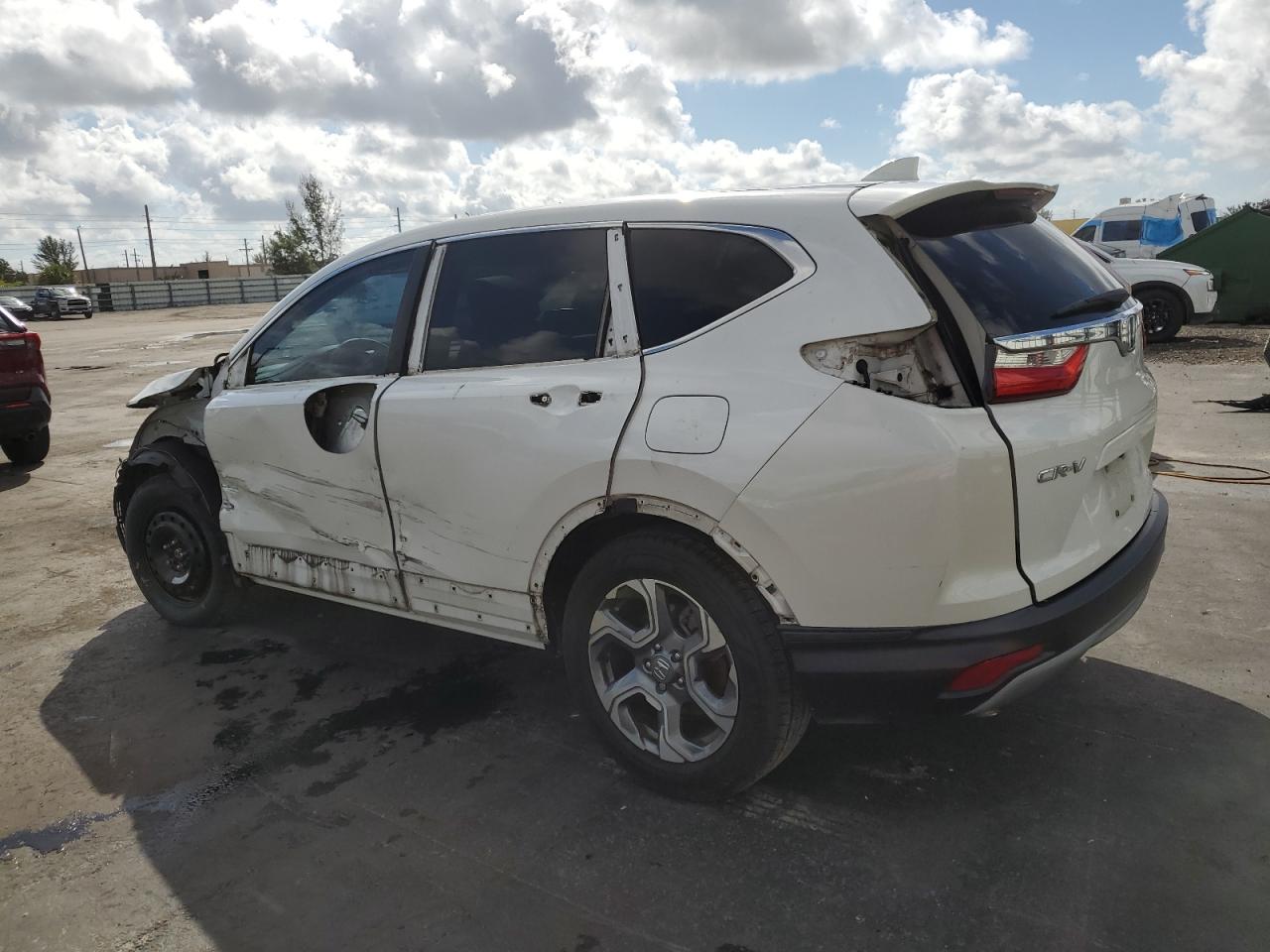 2018 Honda CR-V - Image 2