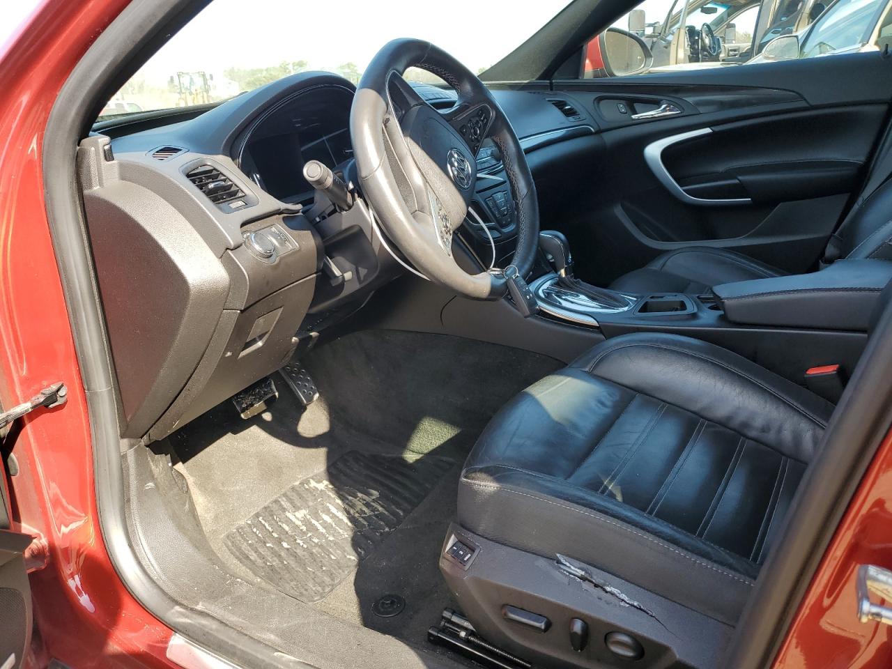 2015 Buick Regal - Image 7