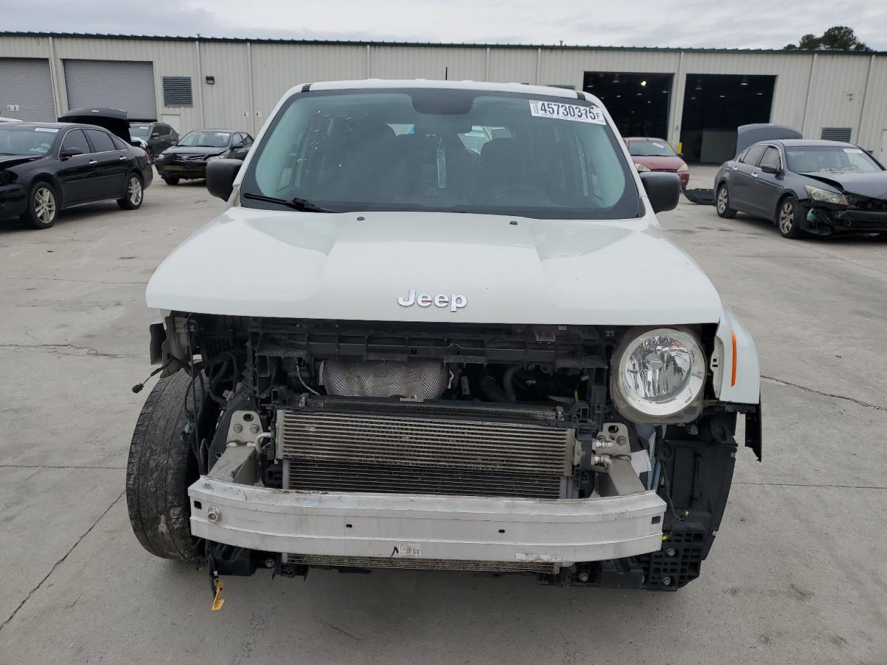 2017 Jeep Renegade - Image 5