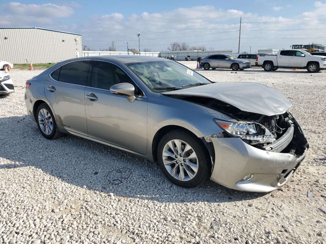 2015 Lexus ES - Image 4
