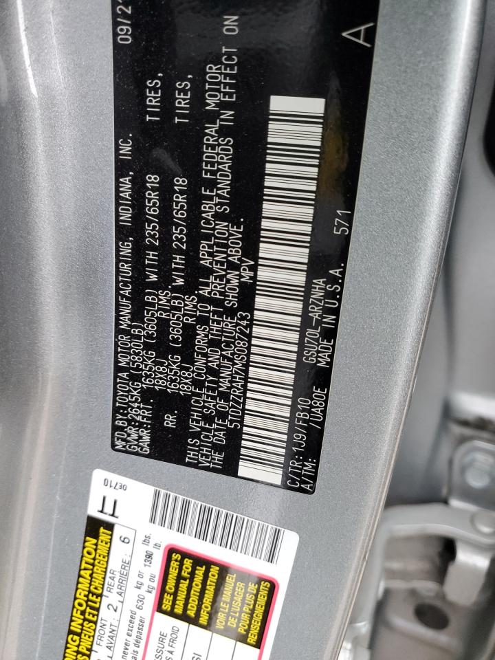 2021 Toyota Highlander - Image 13
