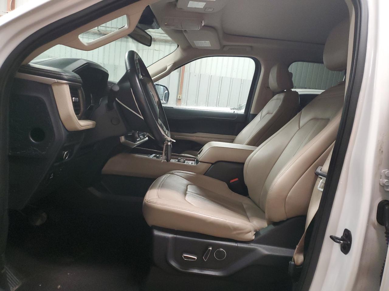 2022 Ford Expedition - Image 7
