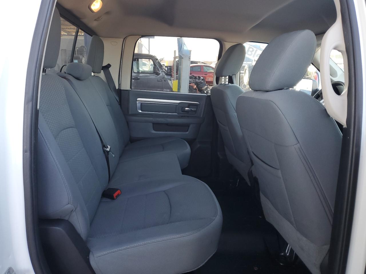 2013 RAM 2500 - Image 10