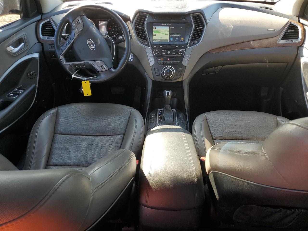 2018 Hyundai Santa Fe - Image 8