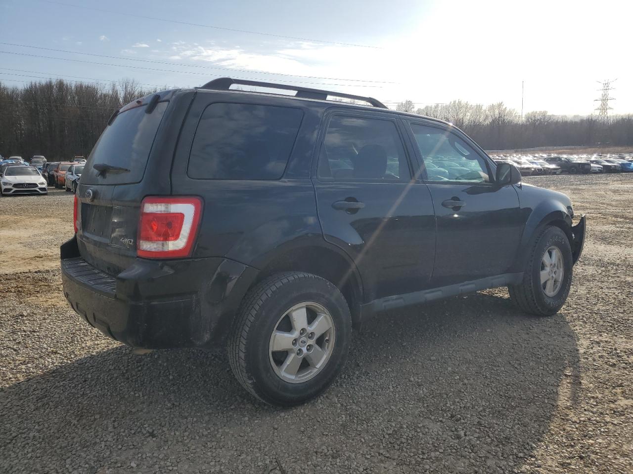 2009 Ford Escape - Image 3