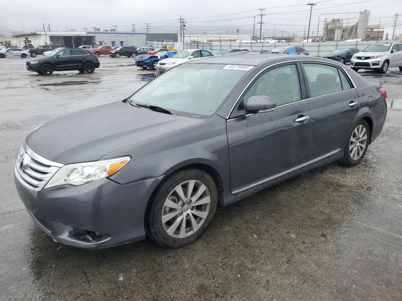 2011 Toyota Avalon - Image 1