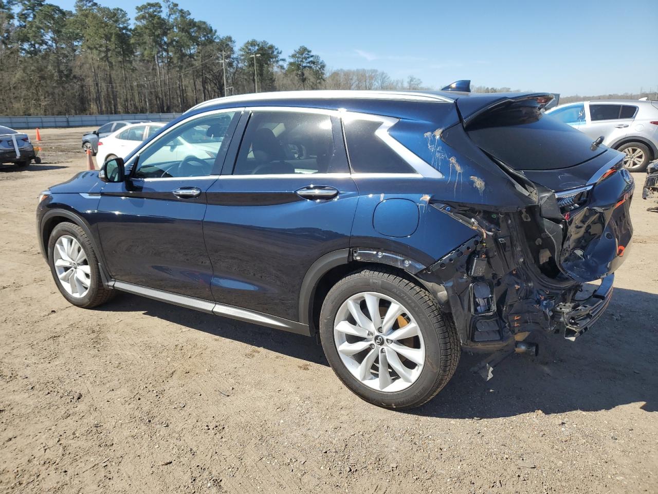 2019 Infiniti QX50 - Image 2