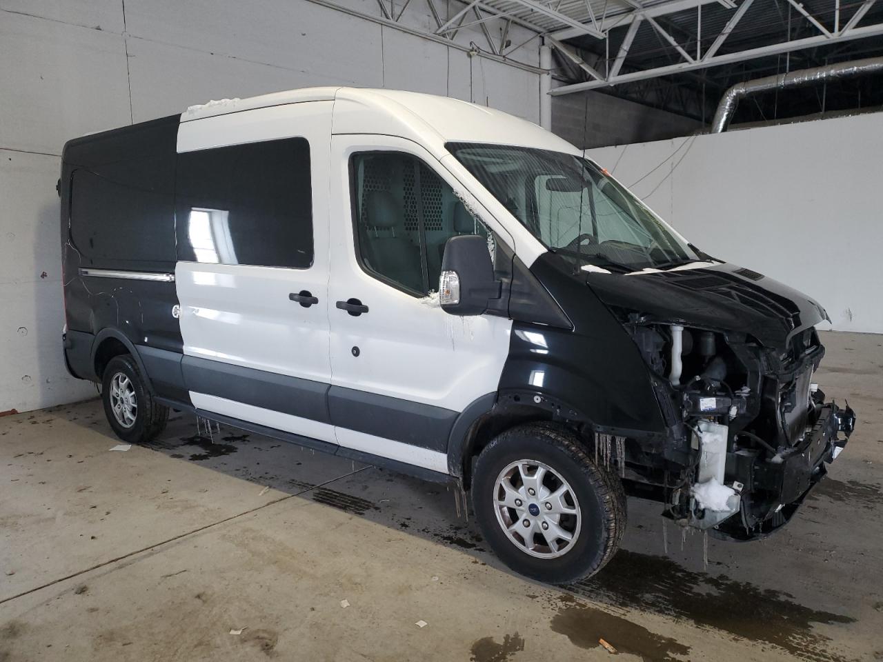 2015 Ford Transit - Image 4