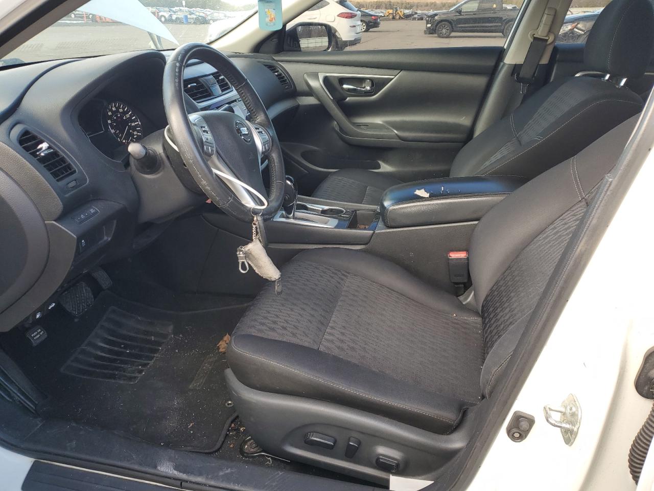 2018 Nissan Altima - Image 7