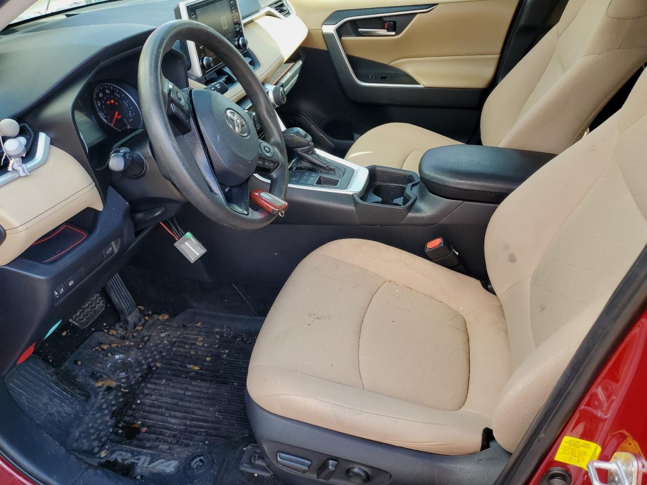 2019 Toyota RAV 4 - Image 7