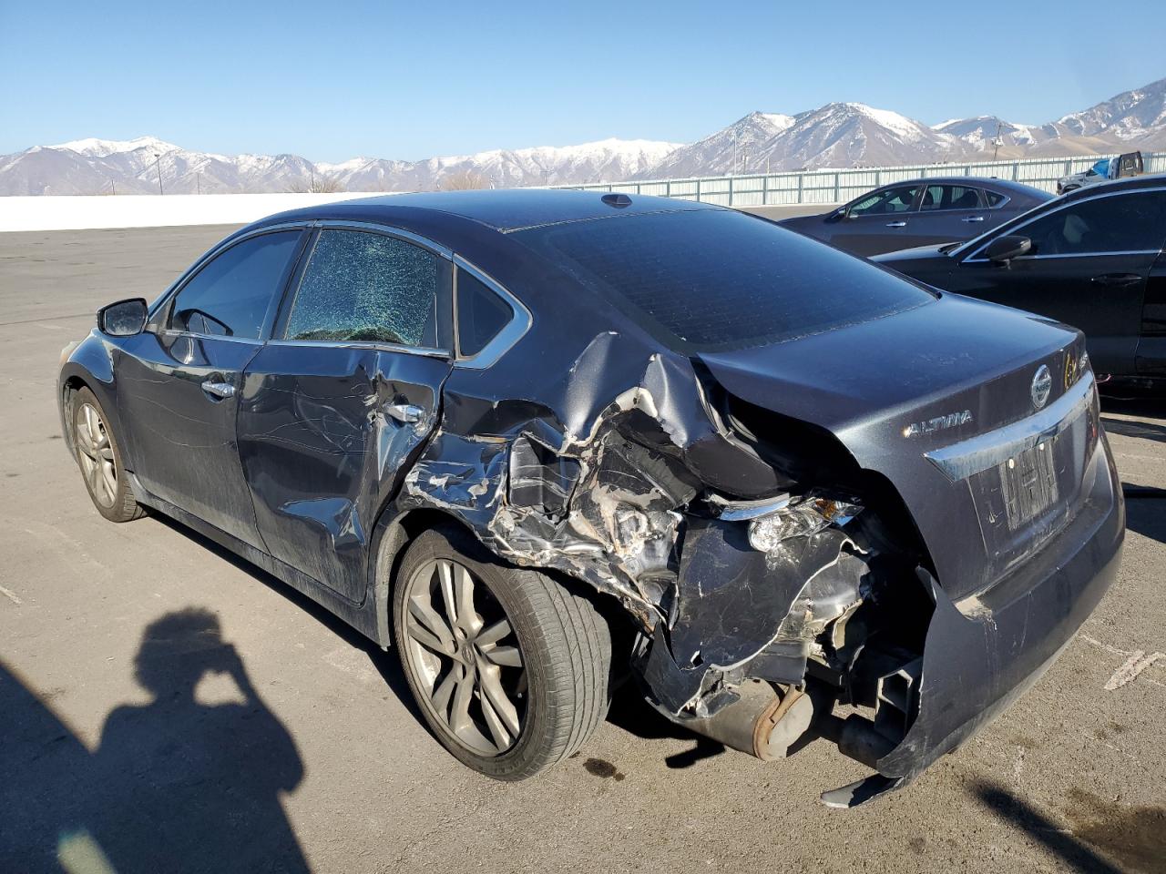 2013 Nissan Altima - Image 2