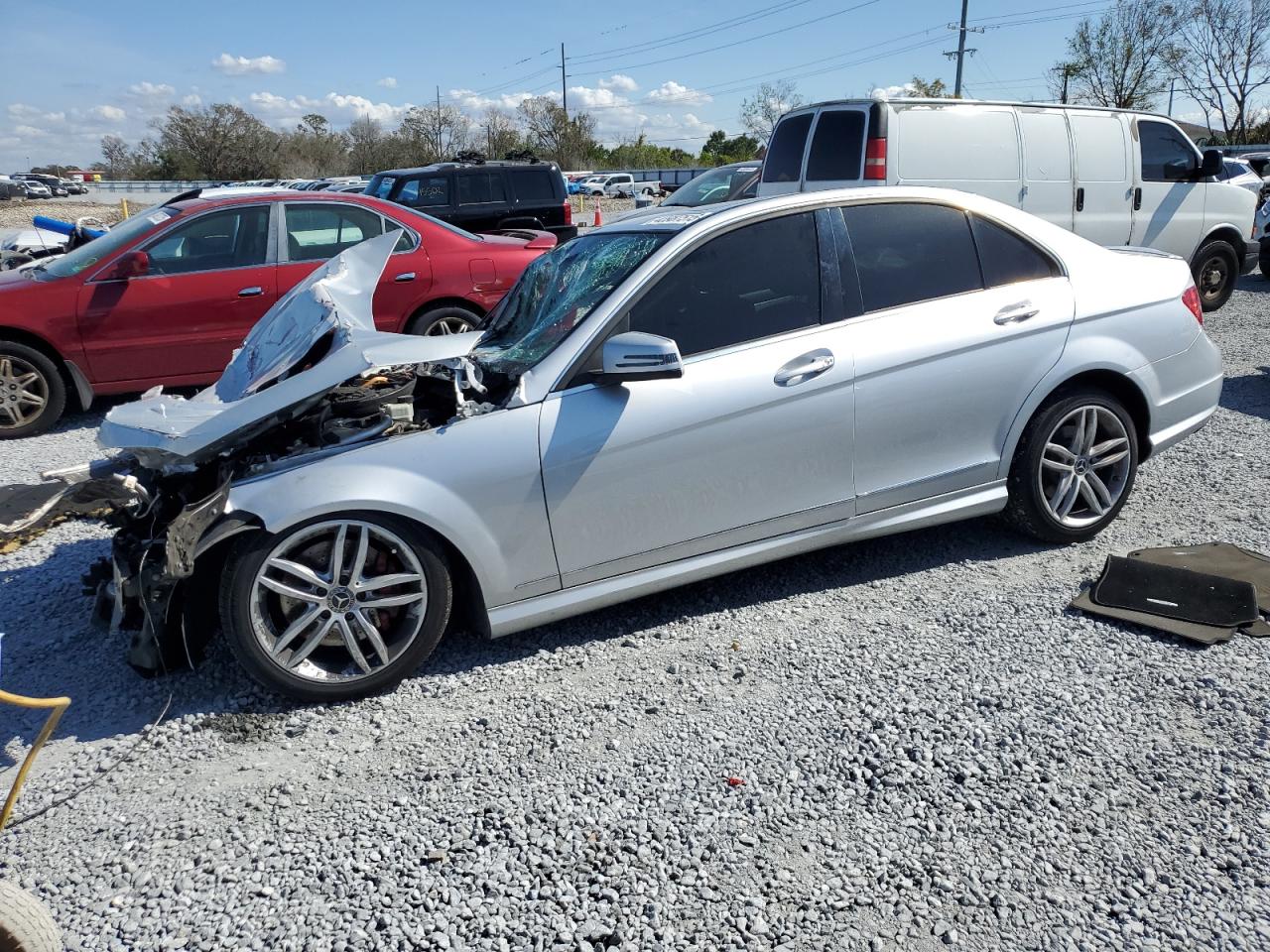 2013 Mercedes-Benz C-klasse - Image 1