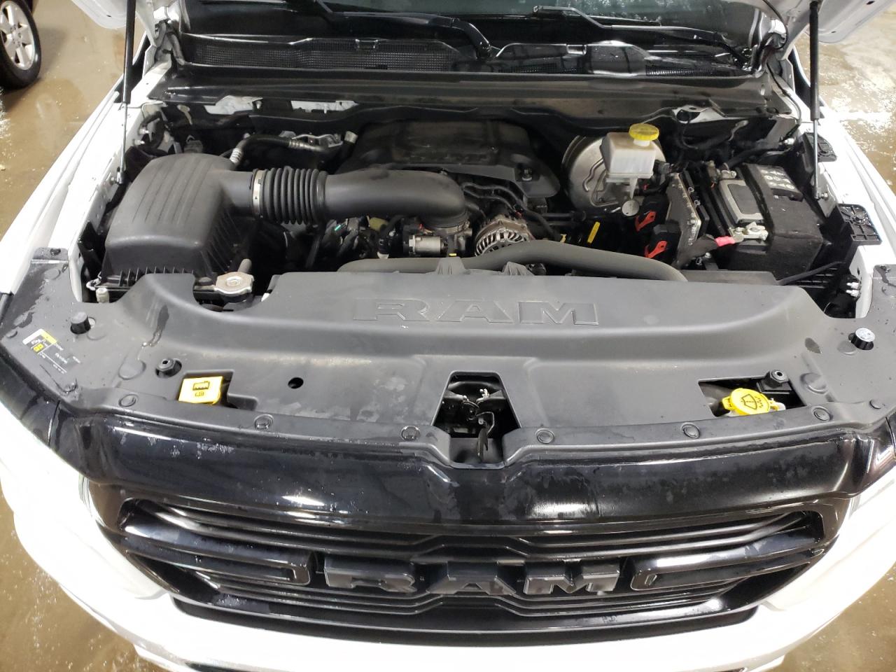 2021 RAM 1500 - Image 11