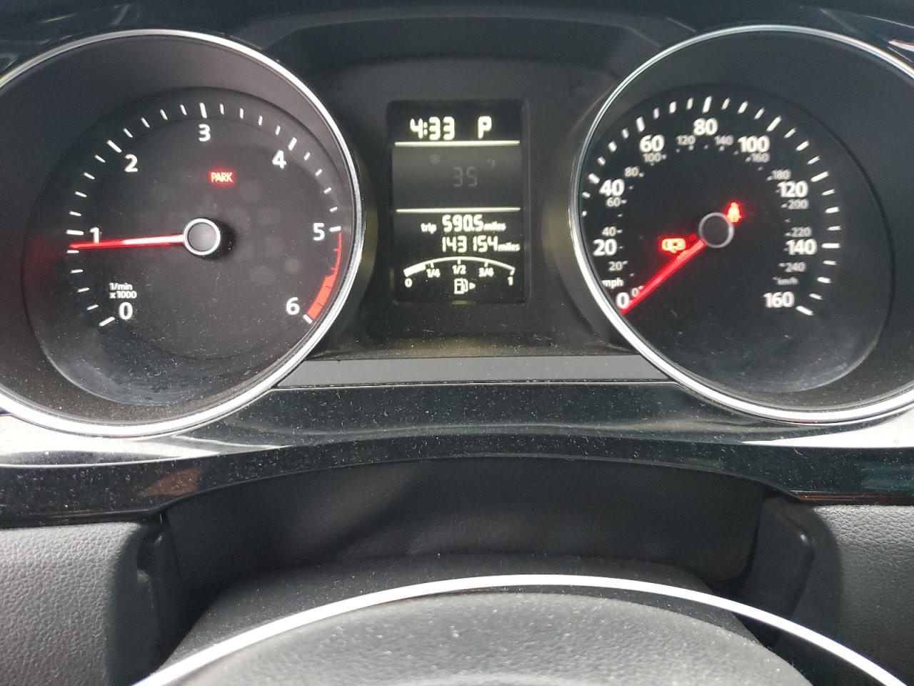 2015 Volkswagen Jetta - Image 9