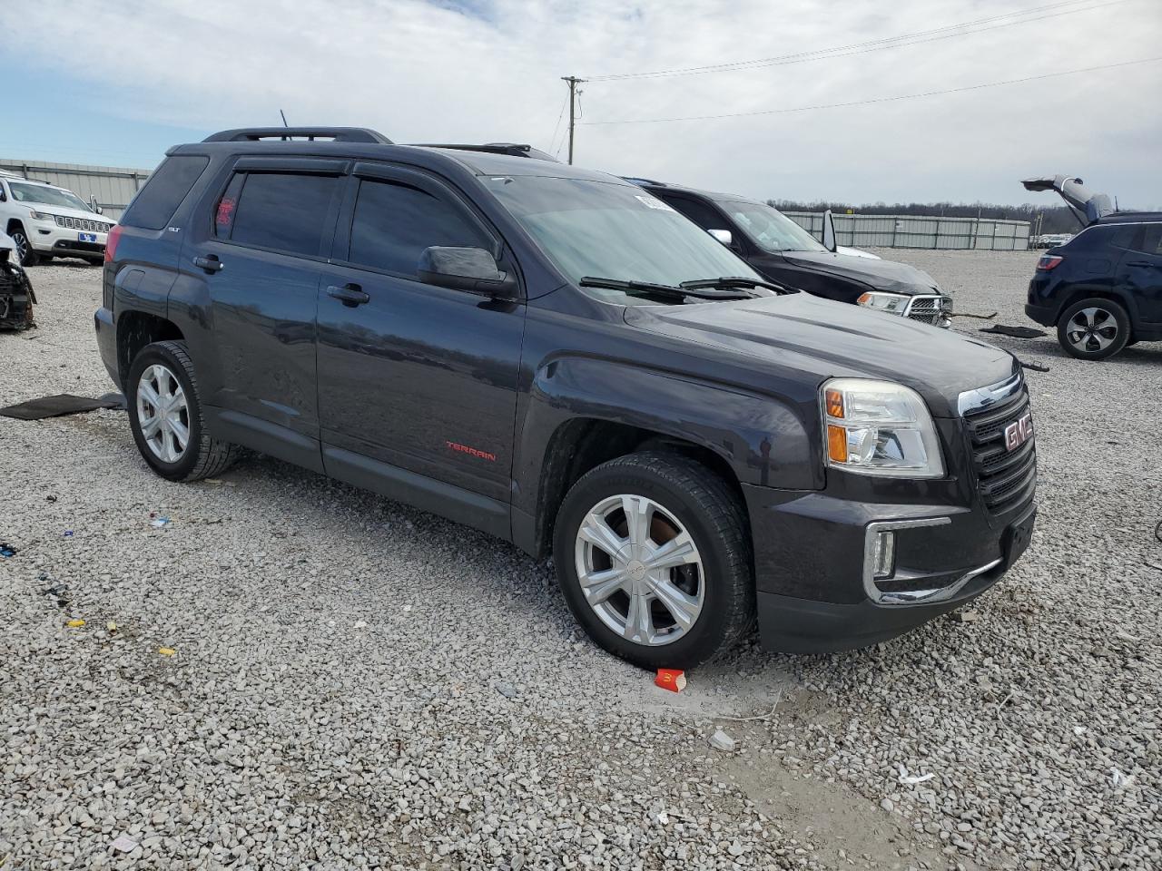 2016 GMC Terrain - Image 4