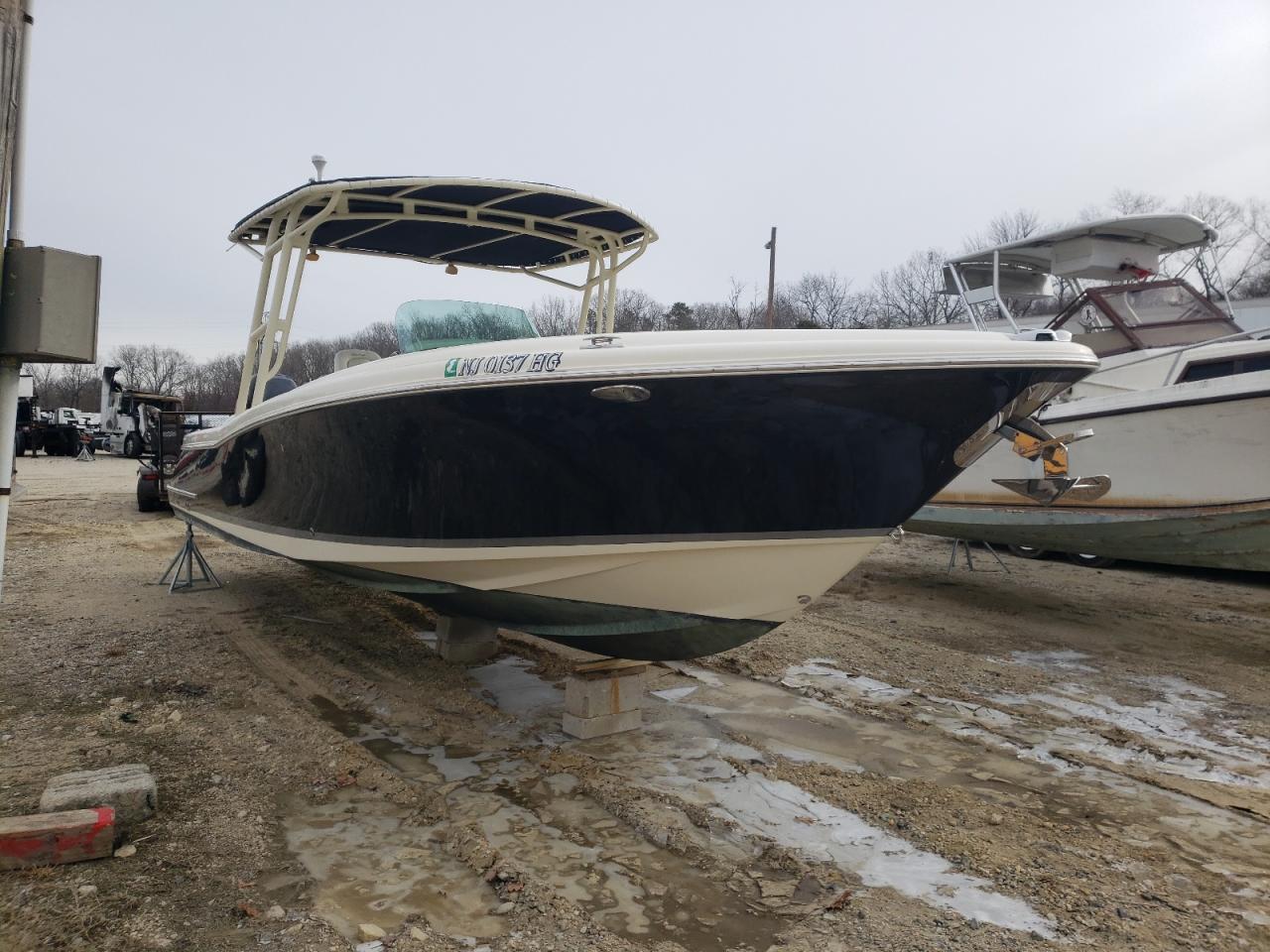 2014 Chris Craft Boat for Sale in Glassboro, NJ - Minor Dent/Scratches