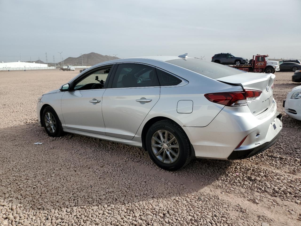 2018 Hyundai Sonata - Image 2
