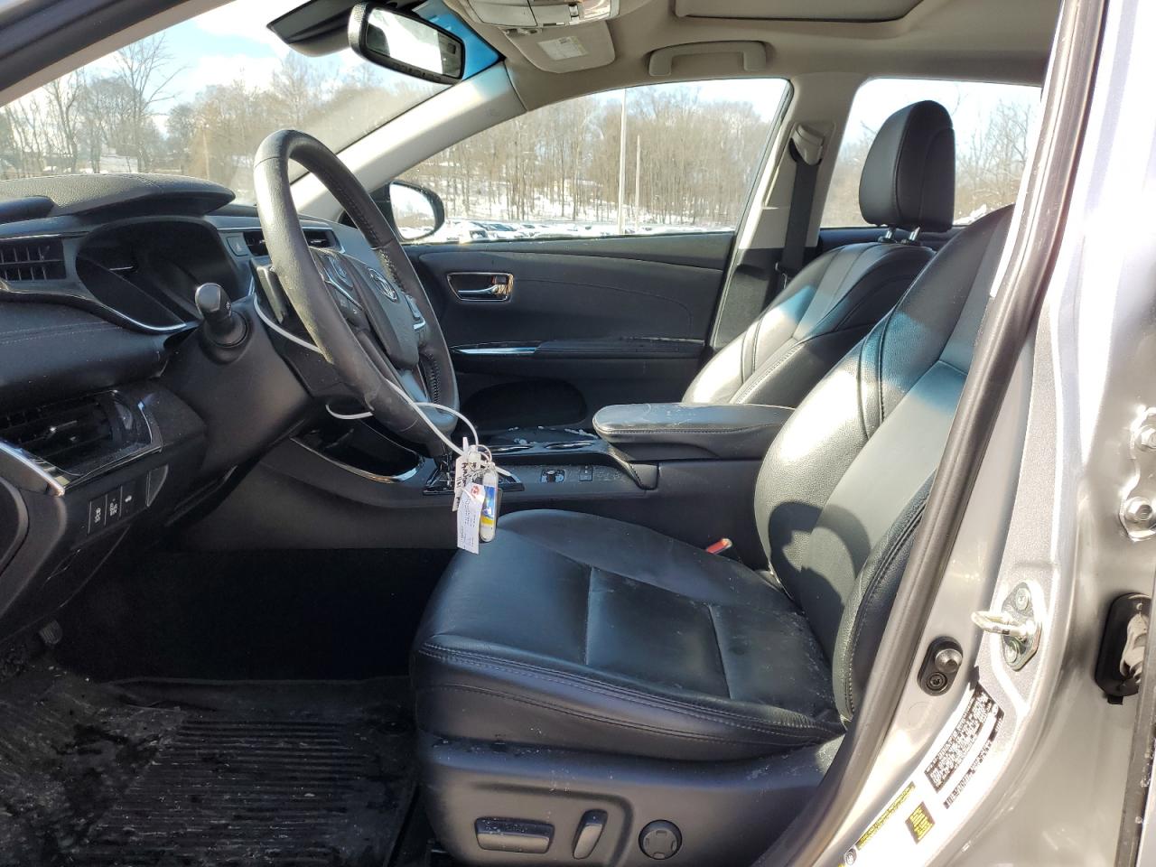 2017 Toyota Avalon - Image 7