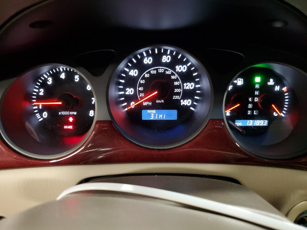 2004 Lexus ES - Image 9