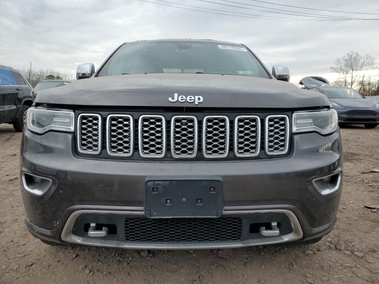 2017 Jeep Grand Cherokee - Image 5
