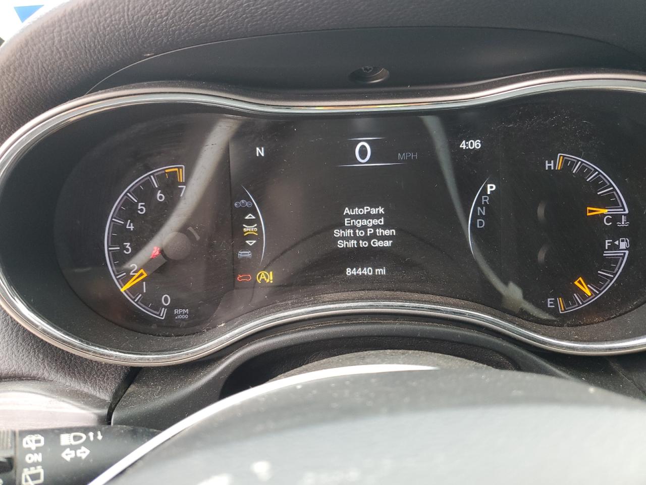 2020 Jeep Grand Cherokee - Image 9