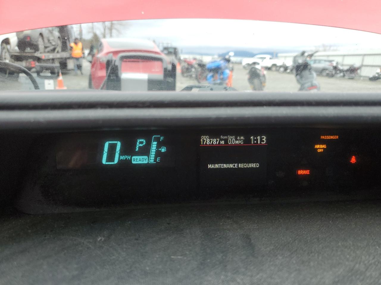 2014 Toyota Prius - Image 9