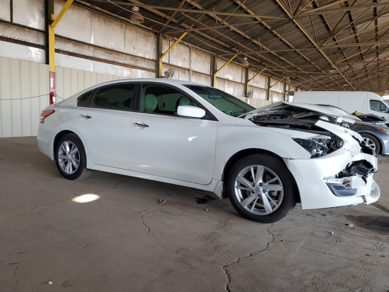 2013 Nissan Altima - Image 4