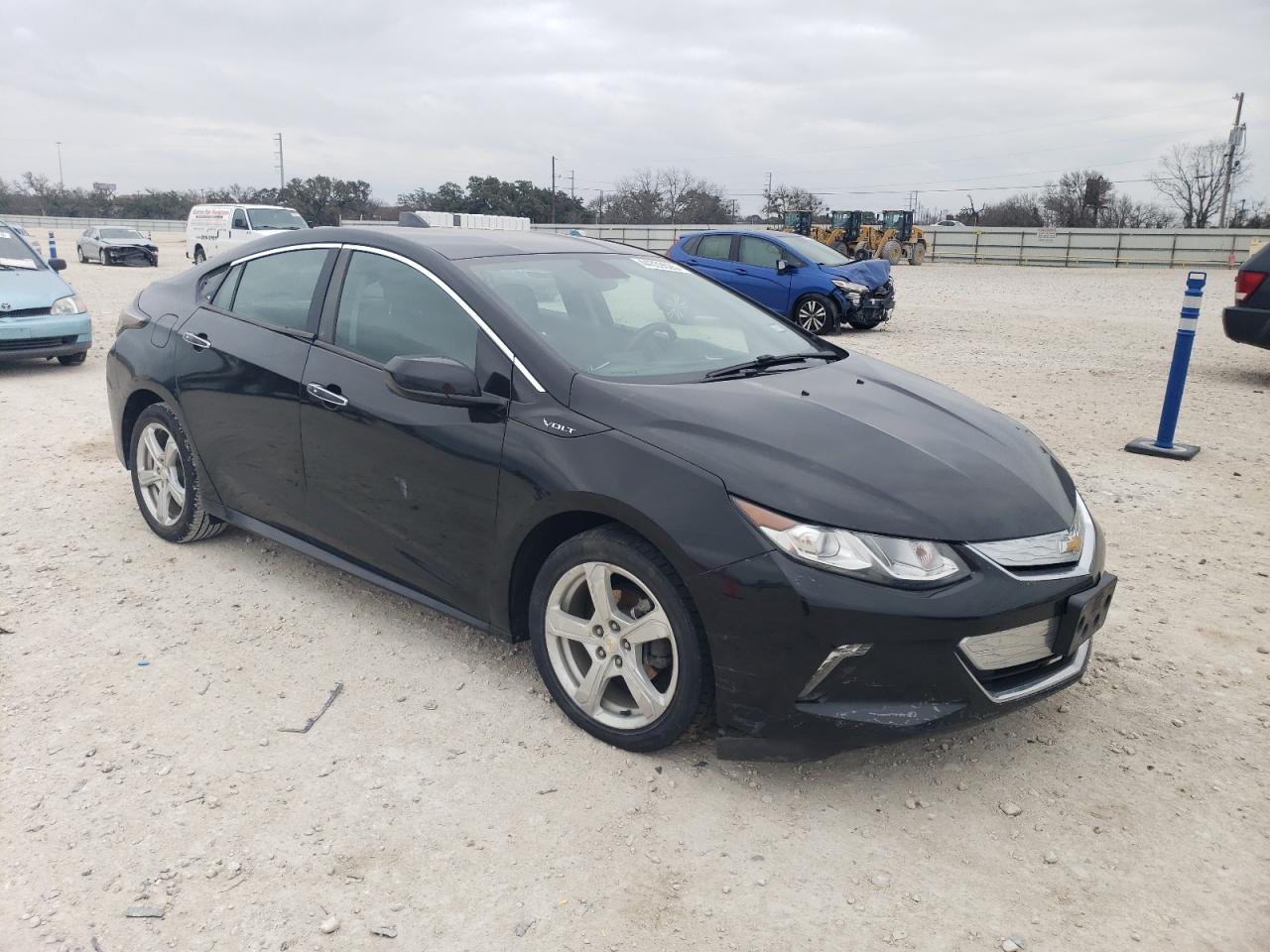 2017 Chevrolet Volt - Image 4