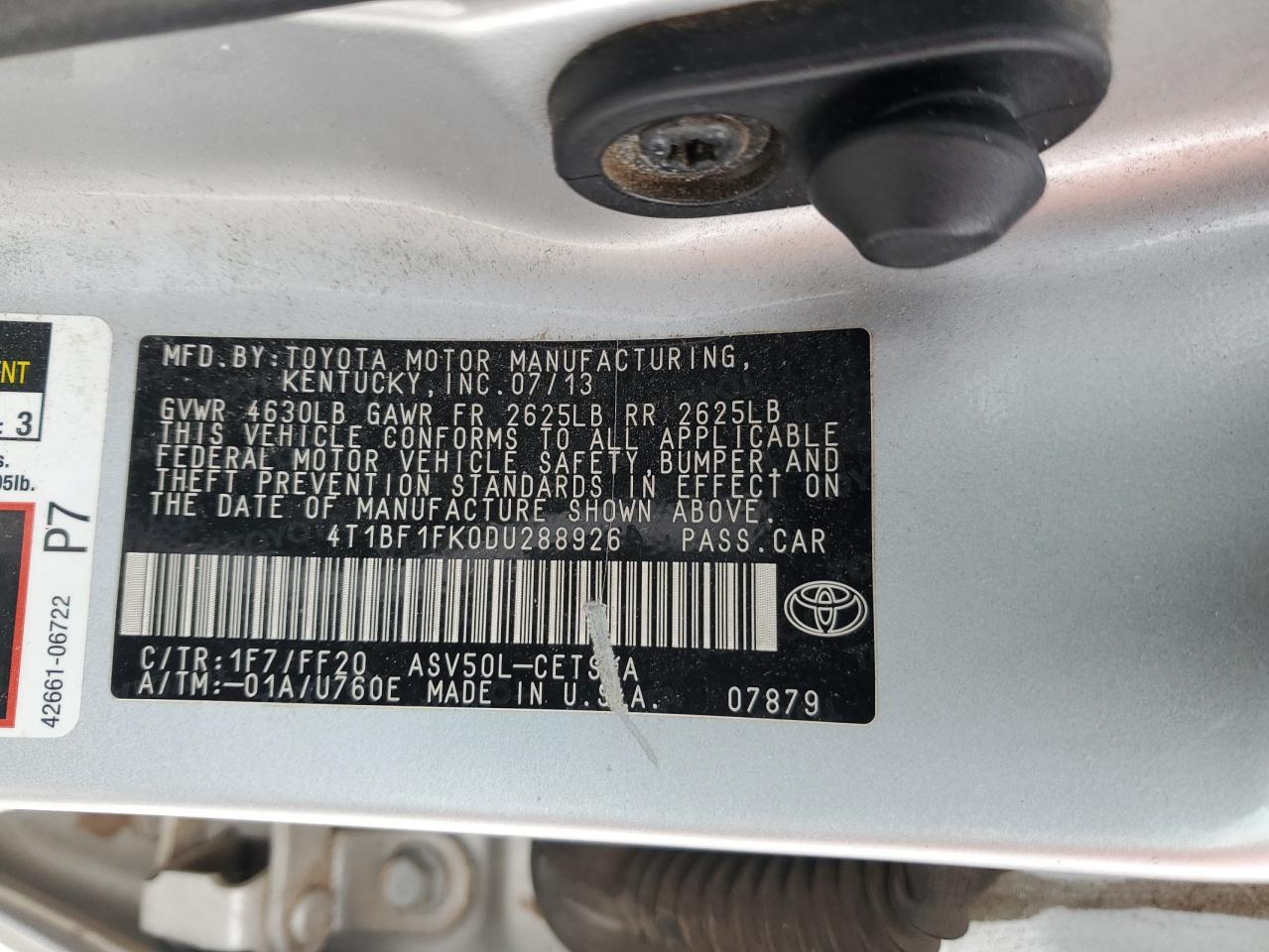 2013 Toyota Camry - Image 12