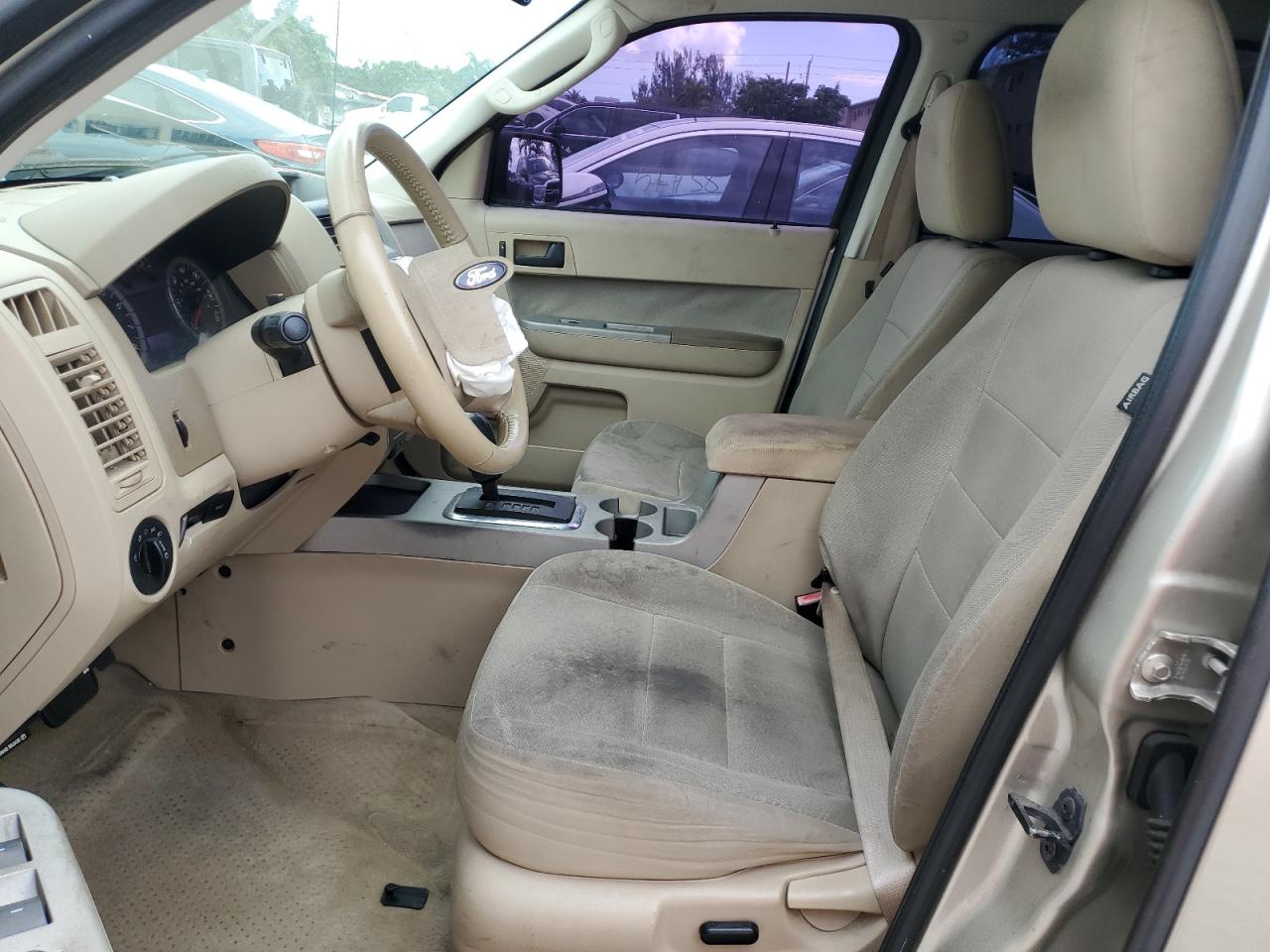 2010 Ford Escape - Image 7