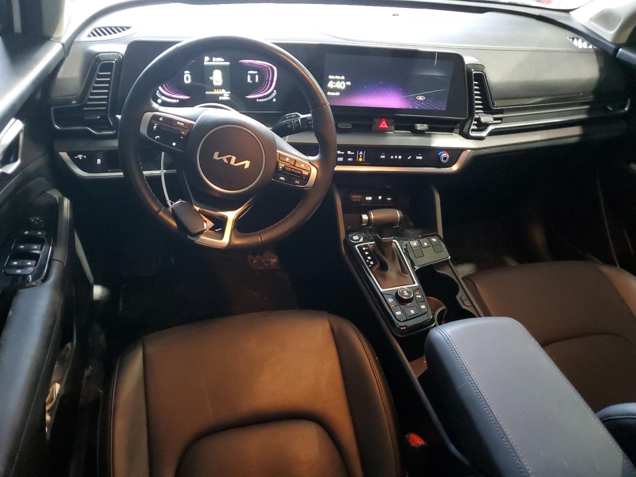 2023 Kia Sportage - Image 8