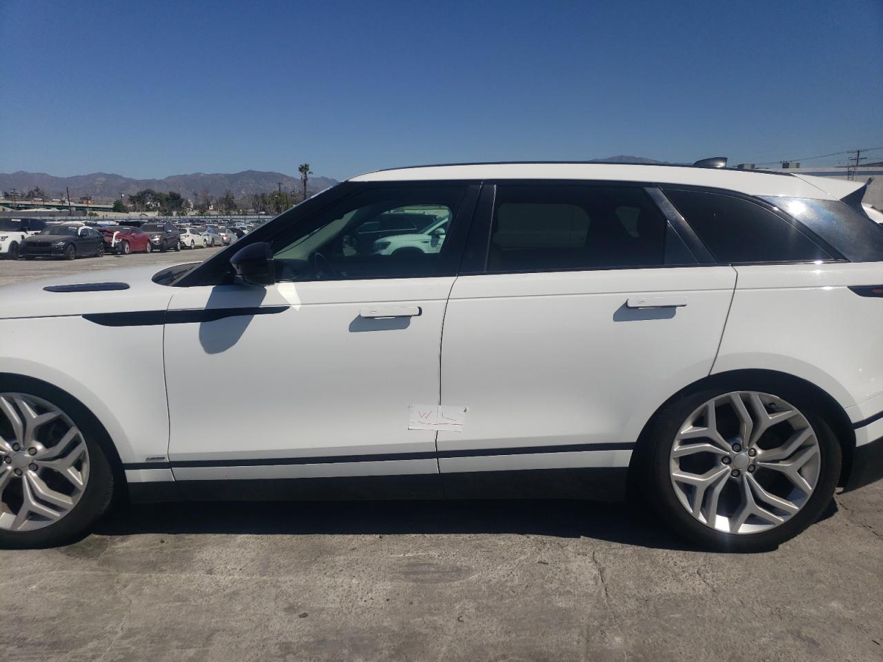 2018 Land Rover Range Rover - Image 13