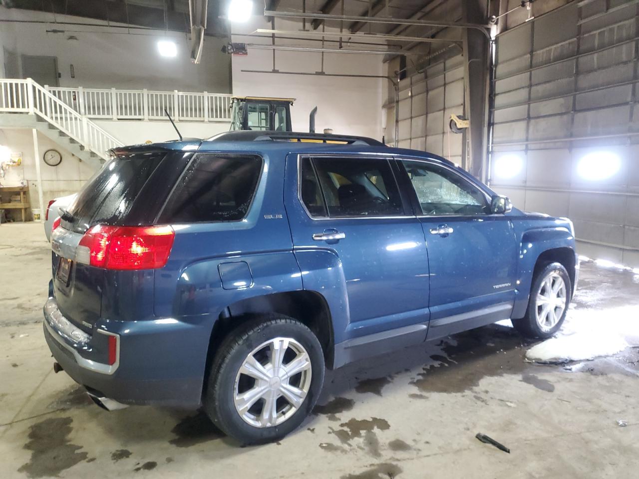 2017 GMC Terrain - Image 3