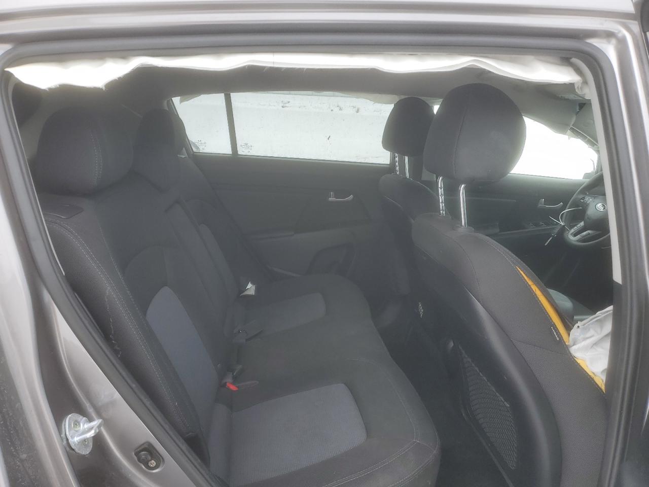 2014 Kia Sportage - Image 11