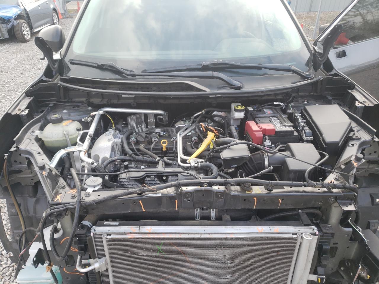 2021 Nissan Rogue - Image 12
