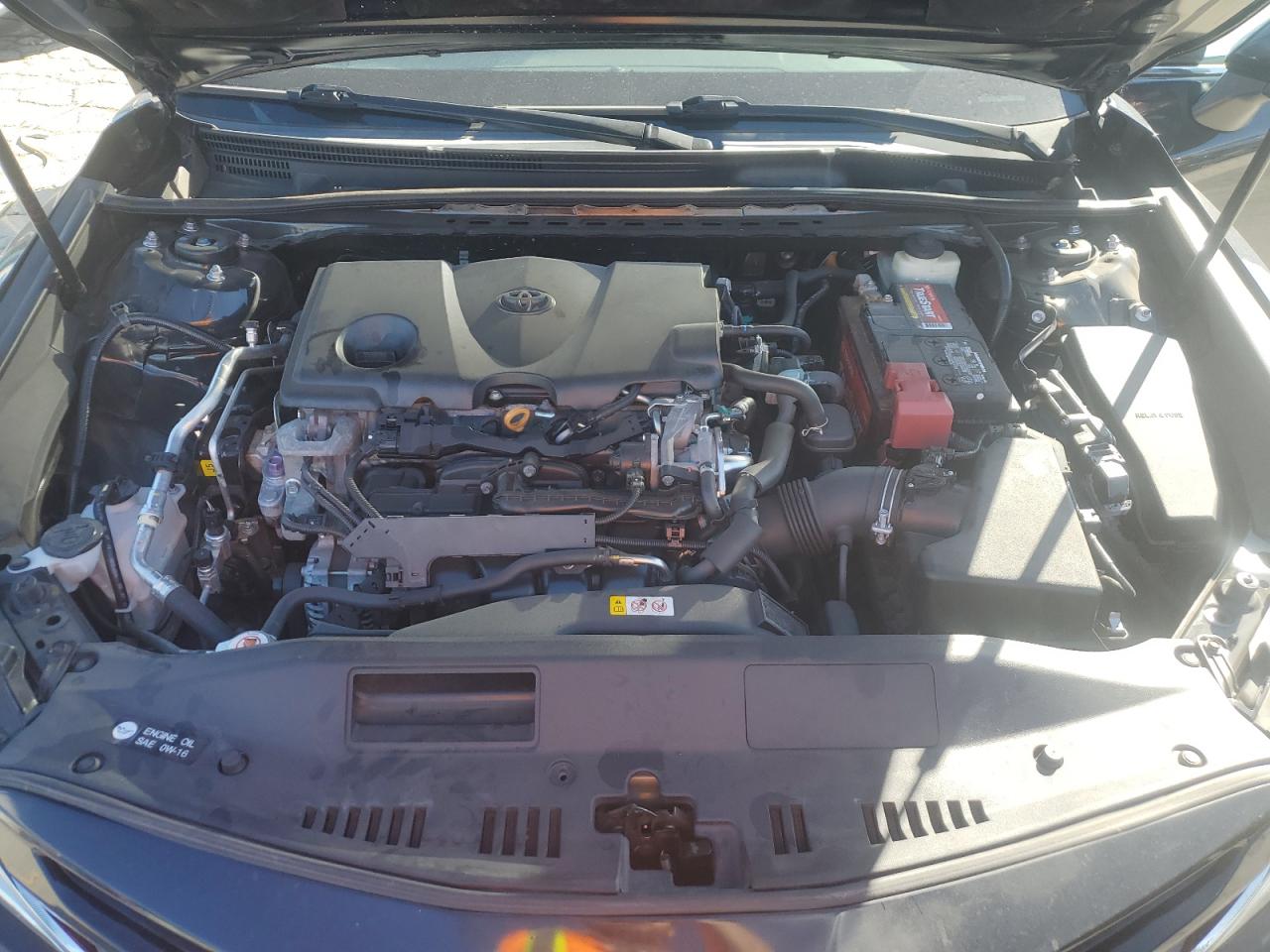 2018 Toyota Camry - Image 12